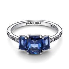 Pandora Bleščeč srebrn prstan z modrimi kristali 192389C01 (Obseg 56 mm)