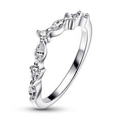 Pandora Očarljiv srebrn prstan s cirkoni 192390C01 (Obseg 58 mm)