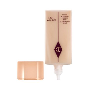 Lahka tekoča ličila Light Wonder (Foundation) 40 ml