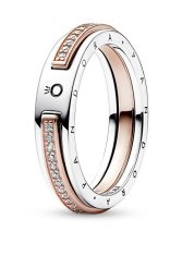 Pandora Originalni dvobarvni prstan s cirkoni Signature Logo 182773C01 (Obseg 50 mm)
