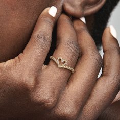 Pandora Romantičen pozlačen prstan s sijočo tiaro 169302C01 (Obseg 52 mm)