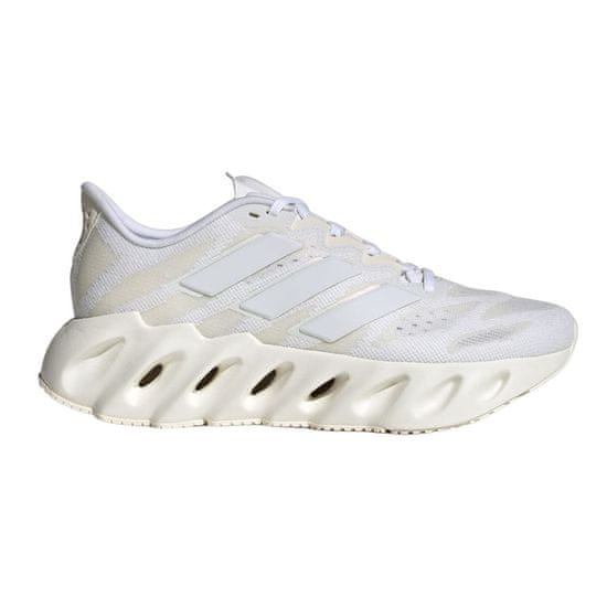 Adidas Čevlji obutev za tek bela Switch Fwd