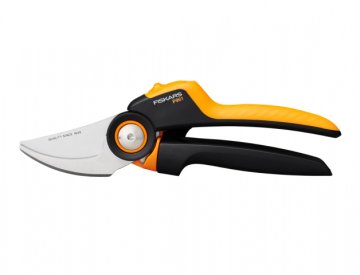 Fiskars Škarje POWERGEAR X L P961 dvorezen + prenos 1057175