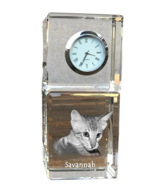 Artdog Savannah - kristalna ura s fotografijo, fotografija mačke v kristalu, personalizirana namizna ura Art-Dog