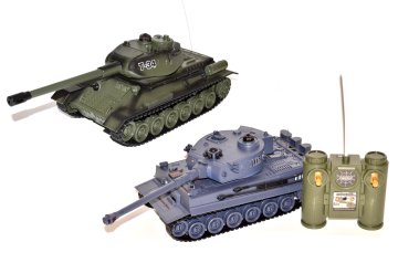 Zgodovinska tankovska bitka RC 25 cm