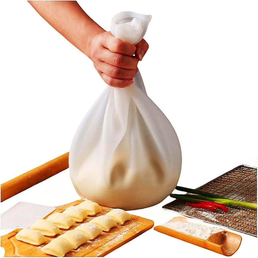 Netscroll Silikonska vrečka za gnetenje testa, večnamensko orodje za pripravo kruha, piškotov, peciva, pice in tortilje, premium silikonski pripomoček za peko, za 1,5kg količine testa, DoughBag