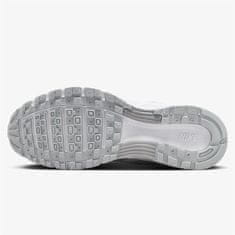 Nike Čevlji obutev za tek bela 35.5 EU P-6000