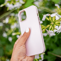 Onasi Satin silikonski ovitek za iPhone 16 - roza