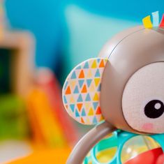 Oball Veččutna igrača Grab &amp; Giggle Monkey 6m+