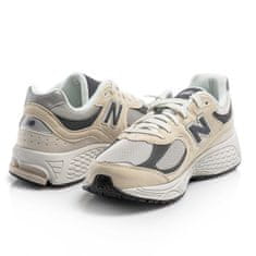 New Balance Čevlji 38 EU GC2002FA