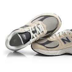 New Balance Čevlji 38 EU GC2002FA