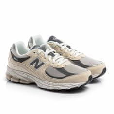 New Balance Čevlji 38 EU GC2002FA