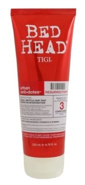 Tigi Obnavljajoč balzam za šibke in obremenjene Bed Head urbane zobe (Conditioner) + balzam (Conditioner)