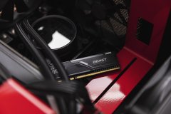 Kingston Kingston Technology FURY Beast 16GB 3600MT/s DDR4 CL17 DIMM (2 x 8GB) - Črna RAM pomnilniška enota za PC