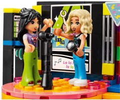 LEGO LEGO FRIENDS 42610 Karaoke glasbena zabava - 196 delov, 2 minifigurna, priporočena starost 6+ let, vključene navodila