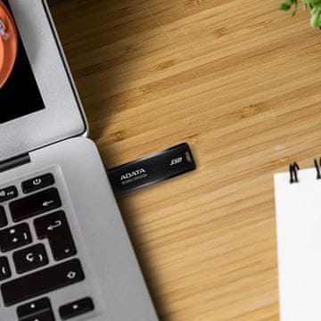 slomart ADATA SC610 500 GB Zunanji SSD, USB 3.2 Gen 2, Črn, Visoka hitrost prenosa, Podpora za Windows, Mac in Linux