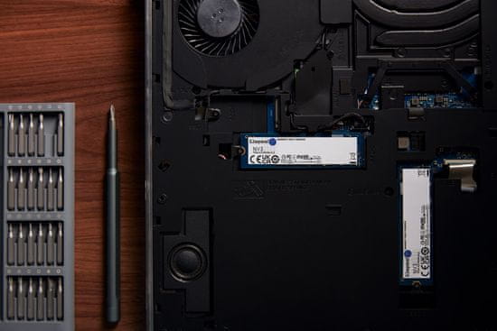 Kingston Kingston Technology NV3 M.2 2280 NVMe SSD 2TB, 5000MB/s Pisanje, 6000MB/s Branje, PCIe 4.0 za PC in prenosne računalnike