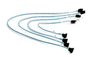 SuperMicro Supermicro SATA kabel 0,56 m, 4 x moški priključek, črno-modro-bela barva, zasnovan za stabilno povezavo računalnika