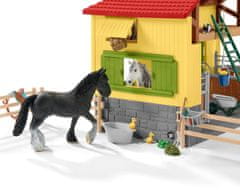Schleich Igrača Hlev za konje z dodatki