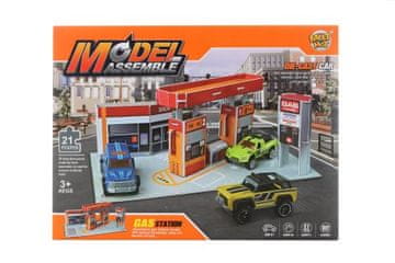 Komplet bencinske črpalke + kovinski avto