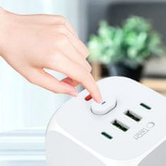 Tech-protect PCL3X4 vtičnica 2x USB / 2x USB-C / 3x električna vtičnica, bela