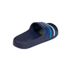 Adidas Japanke mornarsko modra 31 EU Adilette Aqua