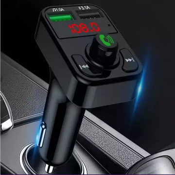 Infostyle CARX3 FM oddajnik + vhod z 2x USB