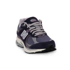 New Balance Čevlji 43 EU M2002RSF