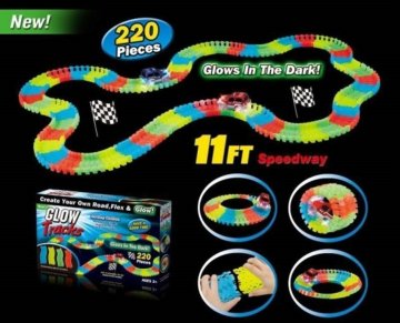 Alltoys Sijoča steza v temi + avto z LED lučko 220 kosov