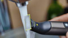 Philips QP6652/61 OneBlade moški urejevalnik