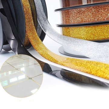 HOME & MARKER® Samolepilni dekorativni tesnilni trak (5x6 m) | GAPINOTAPE