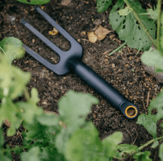 Fiskars vile za plevel Solid (1072103)