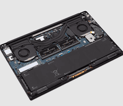 Corsair Vengeance pomnilnik, 2x 16 GB, DDR4, 3200 MHz, CL22 (CMSX32GX4M2A3200C22)