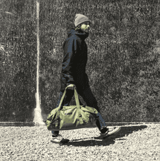 Thule Chasm Recycled potovalna torba, 30 l, olivno zelena