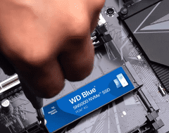 WD Blue SSD disk, 2 TB, SN5000 NVMe (WDS200T4B0E)