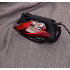 Russell Hobbs One Temperature (25090-56) parni likalnik