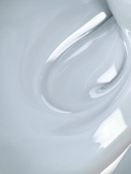 shumee TOUCH Cover base Fog - bela polprozorna hibridna baza, 30 ml