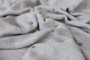 shumee ACCENT bambusova odeja v škatli 80x100