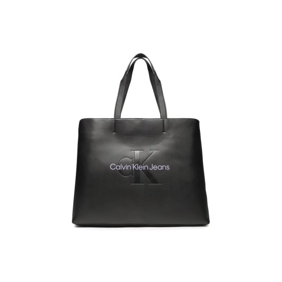 Calvin Klein Torbice torbice za vsak dan črna Sculapted