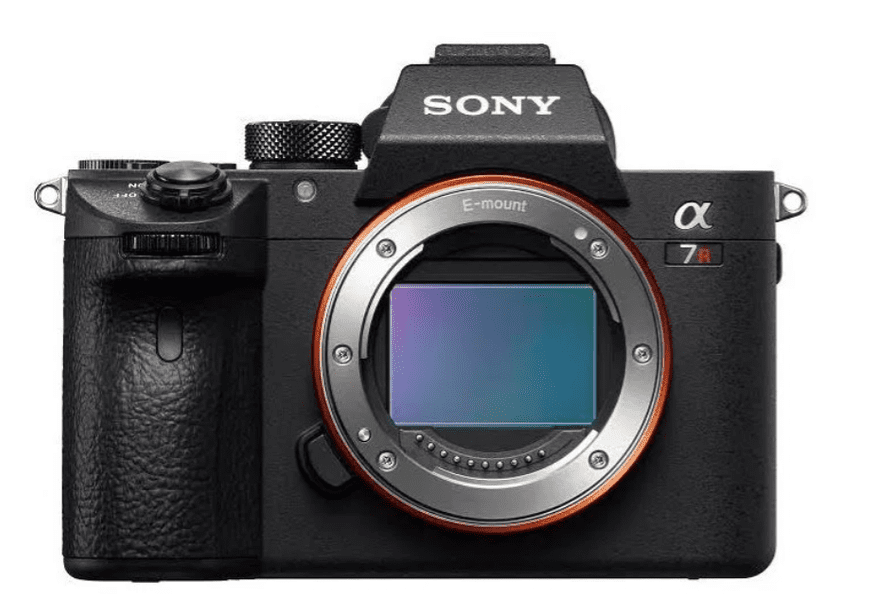 Sony ILCE7R M3 brezzrcalni digitalni fotoaparat