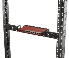 Mikrotik L009UiGs-RM router 8x Gigabit LAN, 2,5Gbps LAN, USB, SFP, PoE