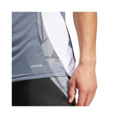 Adidas Majice obutev za trening XL IV6969