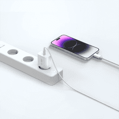 Tech-protect NC20W polnilnik USB-C PD 20W + kabel USB-C / Lightning, bela