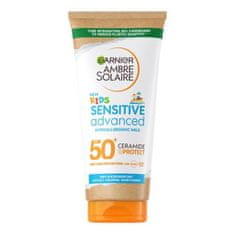 Garnier Ambre Solaire Kids Advanced Sensitive Hypoallergenic Milk SPF50+ vodoodporen losjon za zaščito pred soncem z visoko zaščito 175 ml