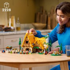 LEGO Disney 43242 Sneguljčica in koča sedmih palčkov