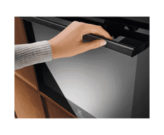 Electrolux LOF6P16Z SurroundCook vgradna pečica, 72 l