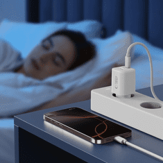 Tech-protect NCM33W polnilnik USB / USB-C 33W PD QC, bela