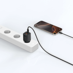 Tech-protect NCM33W polnilnik USB / USB-C 33W PD QC, črna