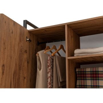 Woody Fashion Garderoba