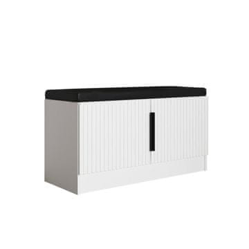 Woody Fashion Stojalo v dvorani